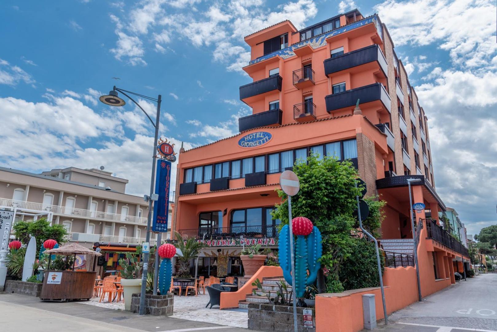 Hotel Giorgetti Orange Bellaria-Igea Marina Eksteriør billede
